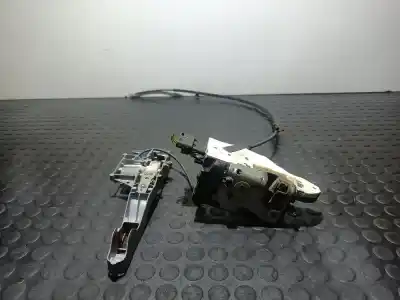 Peça sobressalente para automóvel em segunda mão fechadura da porta dianteira direita por peugeot 207 xt referências oem iam 24094158  