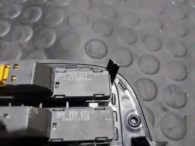 Peça sobressalente para automóvel em segunda mão forra da alavanca de velocidades por audi a4 avant (8k5) básico referências oem iam 8k0864261  