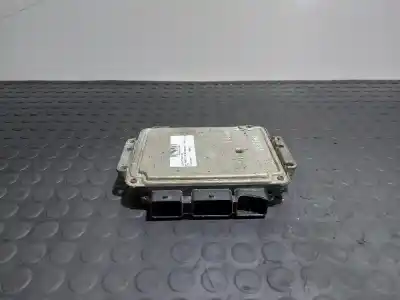 Pezzo di ricambio per auto di seconda mano CENTRALINA MOTORE per FORD FOCUS  Riferimenti OEM IAM 6M5112A650NA  