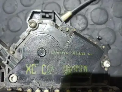 İkinci el araba yedek parçası SOL ÖN KAPI KILIDI için FORD FOCUS  OEM IAM referansları 808190A  