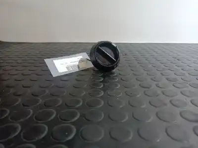 Second-hand car spare part headlights switch for renault kangoo f kc0 alize oem iam references 6200128309  