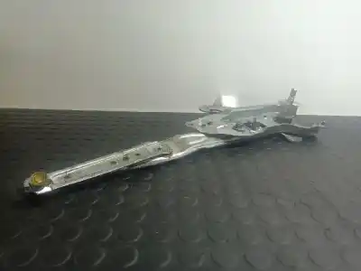 Pièce détachée automobile d'occasion LÉVE GLACE AVANT GAUCHE pour RENAULT KANGOO  Références OEM IAM 0924  