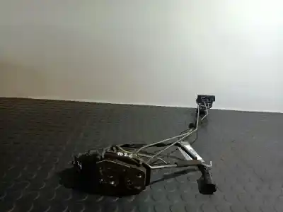 Pezzo di ricambio per auto di seconda mano  per KIA CARENS  Riferimenti OEM IAM 4D28  