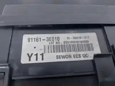 Second-hand car spare part fuse box unit for kia sorento (bl) d4cb oem iam references 911613e010  