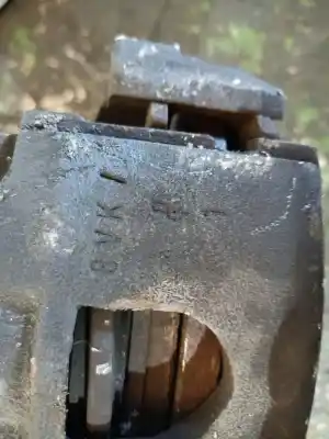 Peça sobressalente para automóvel em segunda mão manga de eixo dianteira direita por ford fiesta berlina referências oem iam 8vk  