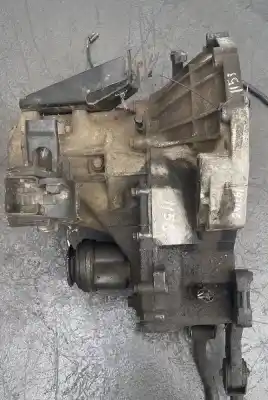 Second-hand car spare part gearbox for land rover freelander (ln) 2.0 di familiar (72kw) oem iam references   