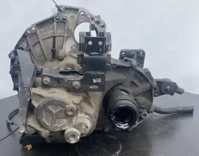 Second-hand car spare part gearbox for land rover freelander (ln) 2.0 di familiar (72kw) oem iam references   