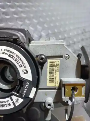 Second-hand car spare part multifunction switch for renault scenic (ja..) 1.9 dci authentique 102 cv / 75 kw oem iam references 7700428203  