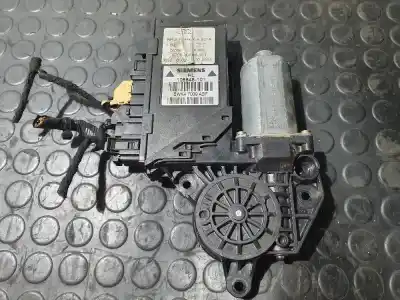 Pezzo di ricambio per auto di seconda mano Motore Alzacristalli Posteriore Sinistro per AUDI A4 AVANT (B5) 1.9 TDI Quattro Riferimenti OEM IAM 8E0959801A  