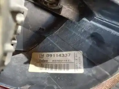 Автозапчастина б/у правий ліхтар для corsa corsa c comfort посилання на oem iam 09114337  