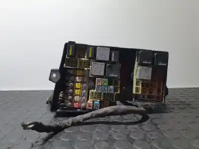 Second-hand car spare part fuse box unit for ford focus berlina (cap) ambiente (d) oem iam references 3m5t14a142ab