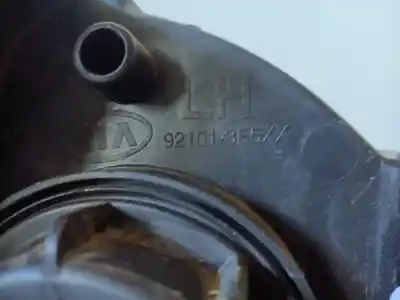 Peça sobressalente para automóvel em segunda mão farol / farolim esquerdo por kia sorento (bl) d4cb referências oem iam 921013e5xx