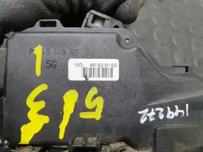Автозапчасти б/у замок левой передней двери за AUDI A4 AVANT (B5) 1.9 TDI Quattro ссылки OEM IAM 4B1837015G  