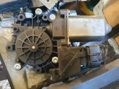 Second-hand car spare part passenger side right window regulator for audi a4 01 2.5 tdi - nº5559-059906461d oem iam references 8d0837398  