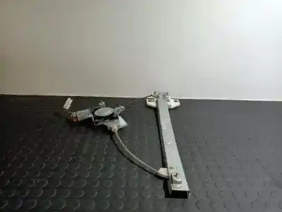 Peça sobressalente para automóvel em segunda mão elevador de vidros traseiro direito por hyundai matrix (fc) 1.5 crdi 16v gls full referências oem iam 9882017200