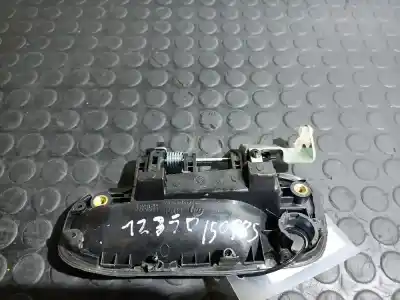 Peça sobressalente para automóvel em segunda mão puxador exterior frente direito por hyundai matrix (fc) 1.5 crdi 16v gls full referências oem iam hy3611