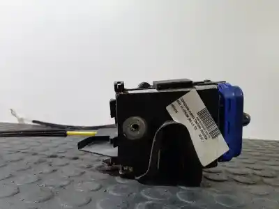 Pièce détachée automobile d'occasion Serrure De Porte Arrière Gauche pour AUDI A4 01 2.5 TDI - Nº5559-059906461D Références OEM IAM 4B0185A  