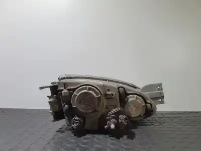 Second-hand car spare part left headlight for hyundai coupe (j2) 1.6 fx coupe oem iam references 92101  