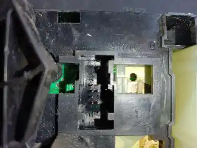 Peça sobressalente para automóvel em segunda mão Comando De Sofagem (chauffage / Ar Condicionado) por PEUGEOT 207 Urban Referências OEM IAM 69910004  