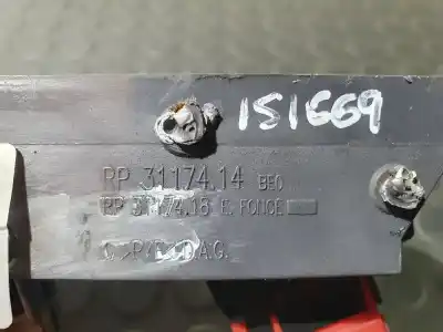 Автозапчастина б/у передні вікний вмикач для renault clio ii fase ii (b/cb0) d7f720 посилання на oem iam 3117414  3117418