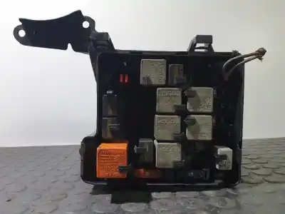 Recambio de automóvil de segunda mano de CAJA RELES FUSIBLES para SAAB 95  referencias OEM IAM 5243290  
