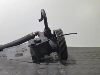 Pezzo di ricambio per auto di seconda mano POMPA STERZO per CITROEN SAXO  Riferimenti OEM IAM 9637389680  