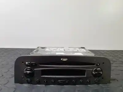 Pezzo di ricambio per auto di seconda mano IMPIANTO AUDIO / RADIO CD per ALFA ROMEO ALFA 147 (190)  Riferimenti OEM IAM 156074559  