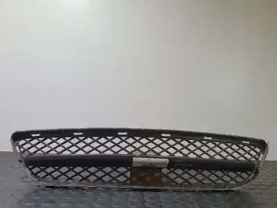 Peça sobressalente para automóvel em segunda mão grelha de pára choques central por bmw serie 3 berlina (e90) 320d referências oem iam 7154556  