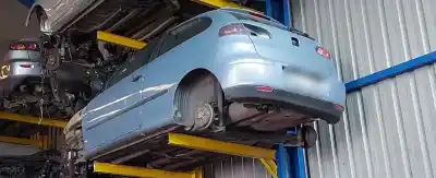 Peça sobressalente para automóvel em segunda mão charrió / suporte de eixo de trás por seat ibiza (6l1) 1.4 tdi cat (bnm) referências oem iam 