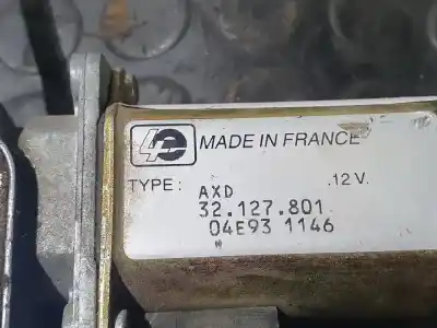 Pièce détachée automobile d'occasion LÉVE GLACE AVANT DROIT pour CITROEN AX  Références OEM IAM 32127801  