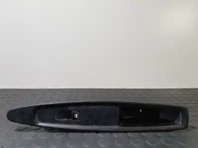 Second-hand car spare part right front power window switch for citroen c4 berlina sx oem iam references 9651465677  