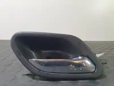 Peça sobressalente para automóvel em segunda mão puxador interior dianteiro direito por bmw serie 5 berlina (e39) 525tds referências oem iam 8226050