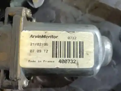 Автозапчасти б/у регулятор стекла переднего правого за renault clio ii fase ii (b/cb0) ссылки oem iam 117312  400732