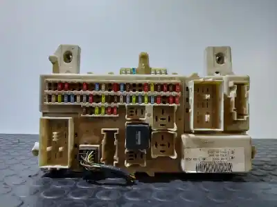 Peça sobressalente para automóvel em segunda mão caixa de fusíveis e relés por ford focus berlina (cap) ambiente (d) referências oem iam 4mt514a073bf