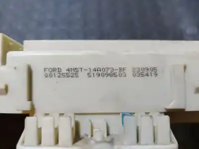 Second-hand car spare part fuse box unit for ford focus berlina (cap) ambiente (d) oem iam references 4mt514a073bf  