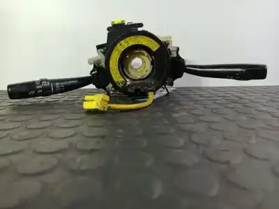 Peça sobressalente para automóvel em segunda mão comandos de alavanca por toyota corolla (e12) 2.0 d-4d linea luna berlina referências oem iam 843101e460