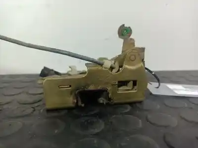 Second-hand car spare part front right door lock for renault 19 hatchback b c53 gtr oem iam references   