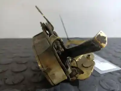 Second-hand car spare part left front door lock for renault r11 r11 oem iam references   