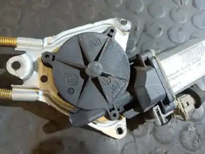 Peça sobressalente para automóvel em segunda mão elevador de vidros dianteira esquerda por citroen saxo mod 1.5 d - nº3672-lado izquierdo - oscuro - rojo con detalle. portalamparas regular referências oem iam 400471t2