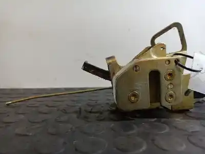 Second-hand car spare part front right door lock for renault r11 r11 oem iam references   