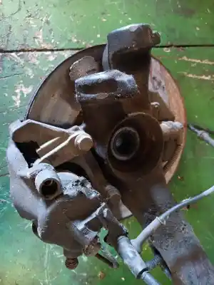 Second-hand car spare part Front Right Knuckle for AUDI A4 AVANT (8E) 1.8 T Quattro OEM IAM references 1000R  