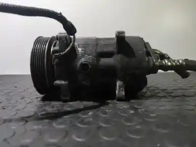İkinci el araba yedek parçası klima kompresörü için citroen saxo mod 1.5 d - nº3672-lado izquierdo - oscuro - rojo con detalle. portalamparas regular oem iam referansları   