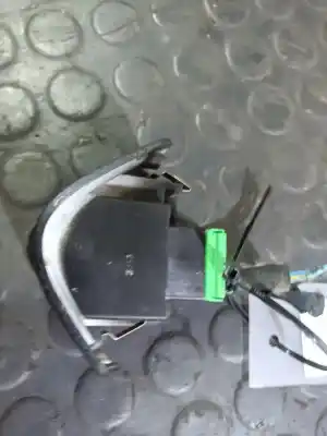 Piesă de schimb auto la mâna a doua maneta bloc lumini pentru lancia lybra station wagon 2.4 jtd lx executive referințe oem iam 26423