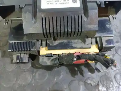 Second-hand car spare part Climate Control for AUDI A6 06 2.5 TDI-VW REF: 4F0820521A / AUDI 4F0910521 / DENSO CZ246810-5840 / BOSCH 9140010511. CON CENTRAL OEM IAM references 4B0820043AE  