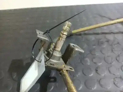 Second-hand car spare part passenger side right window regulator for renault 19 hatchback b c53 gtr oem iam references   