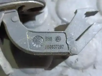 Second-hand car spare part Exterior Right Front Door Handle for SEAT LEON (1M1) 1M1 OEM IAM references 3B0837207  