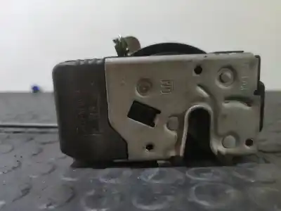 Pezzo di ricambio per auto di seconda mano serratura porta anteriore destra per opel zafira a zafira a riferimenti oem iam 24444016
