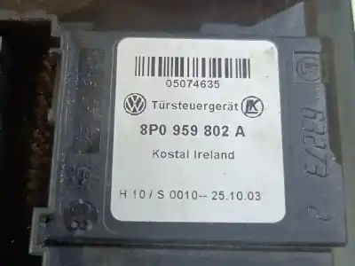 Pezzo di ricambio per auto di seconda mano Motore Alzacristalli Anteriore Destro per AUDI A3 (8P) 1.6 FSI Ambiente 116 CV / 85 KW Riferimenti OEM IAM 8P0959802A  