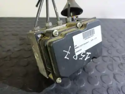 Second-hand car spare part abs for renault clio iii exception 2 oem iam references 8200747140  0265800559