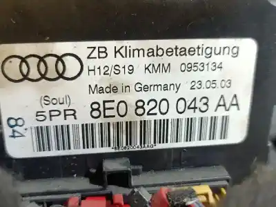 Peça sobressalente para automóvel em segunda mão comando de sofagem (chauffage / ar condicionado) por audi a4 avant (8e) 2.5 tdi referências oem iam 8e0820043aa  